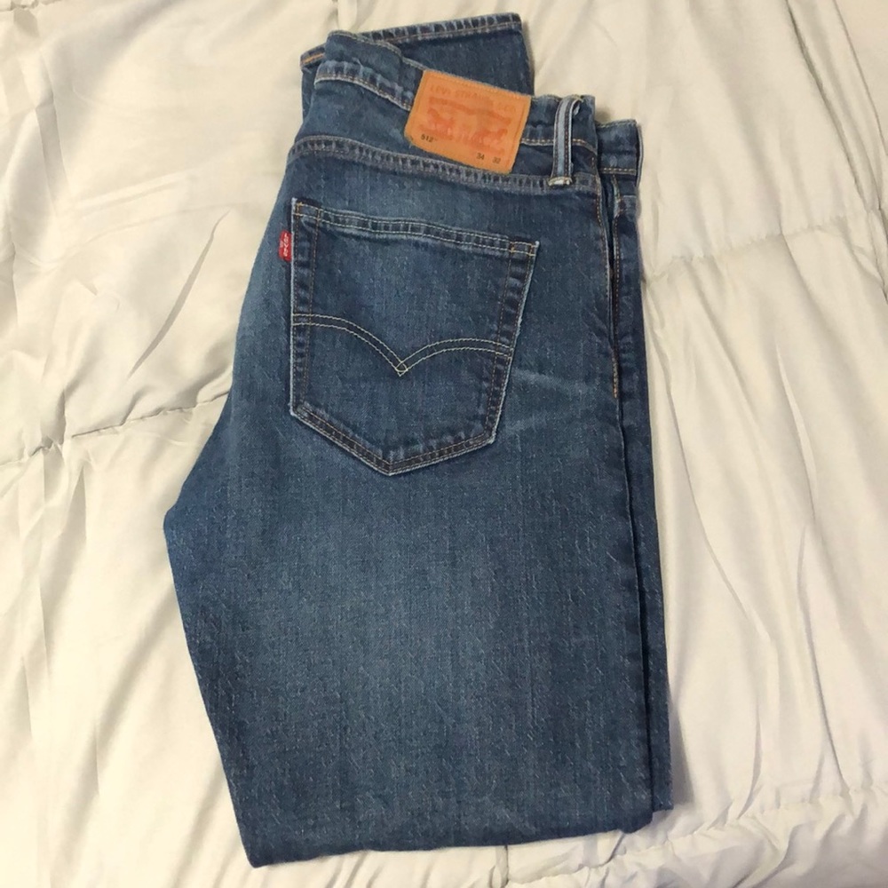 512 Slim Tapered Levi Jeans size 34x32
